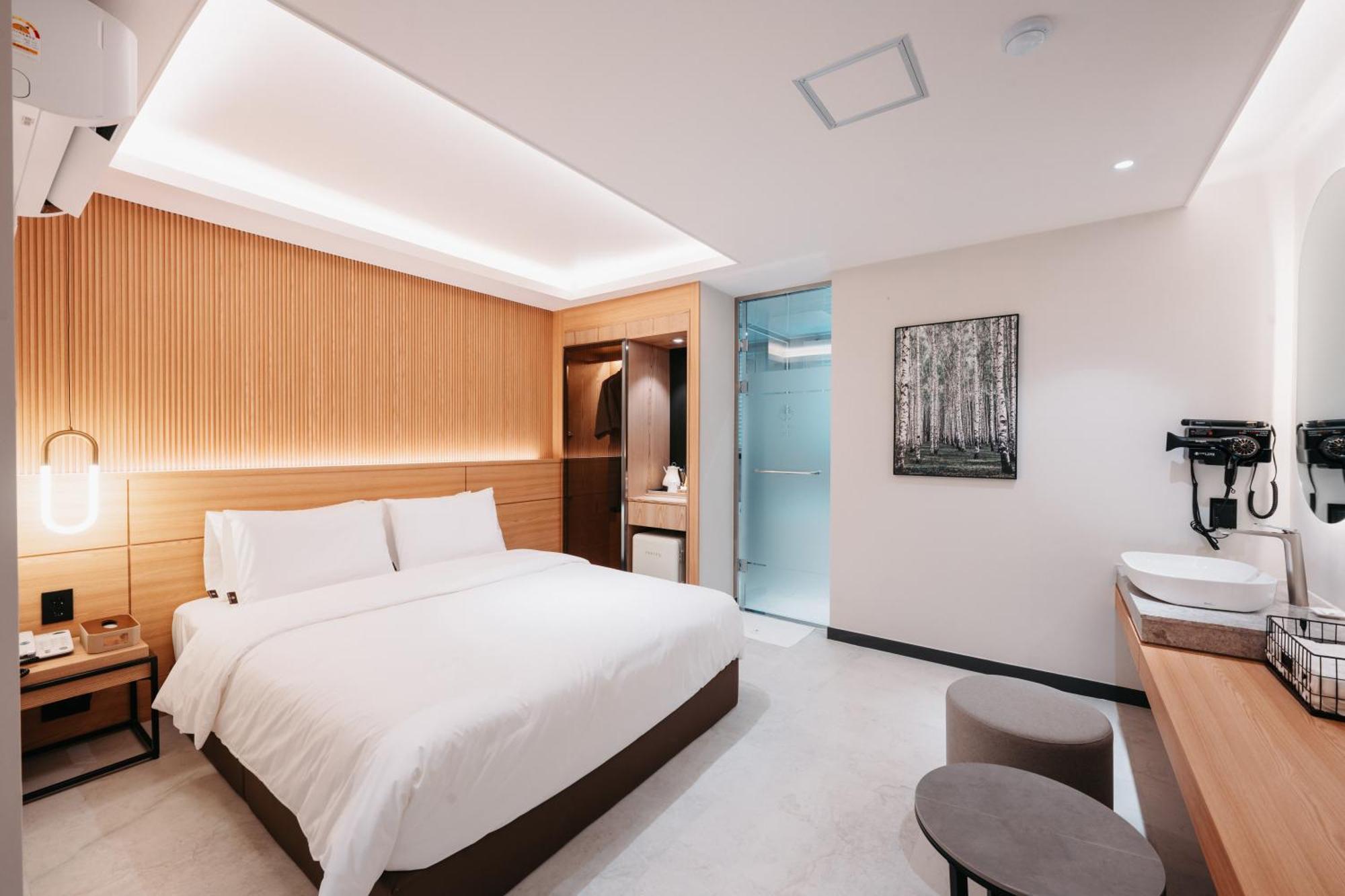 Cozy Tree Hotel Seomyeon Busan Room photo