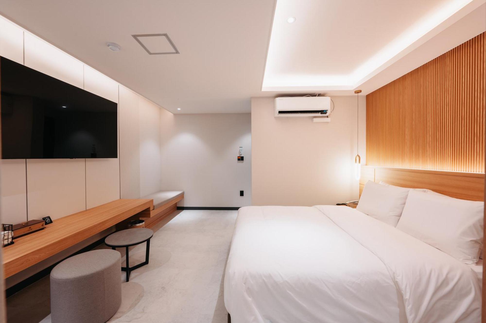 Cozy Tree Hotel Seomyeon Busan Room photo